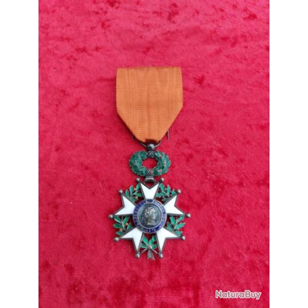 Mdaille chevalier lgion d'honneur en argent 7 bel tat