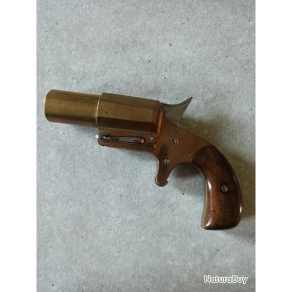 Lance-fuse franais en bronze modle 1891 marque LC (Chobert) - cal 4 (26,65mm) - mise en vente 1