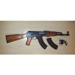 Airsoft Edition : KALASHNIKOV AK47 FULL METAL ET BOIS BLOWBACK CYBERGUN