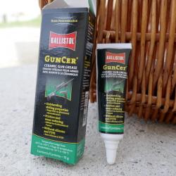 Graisse speciale pour armes GUNCER avec additif ceramique.