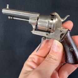 REVOLVER 5mm à broche