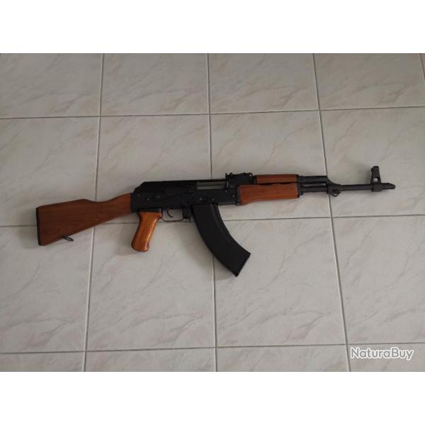 KALASHNIKOV AK47 (la vraie) CO2  billes.