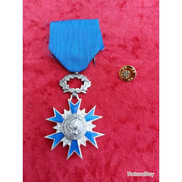 Mdaille chevalier de l'ordre national du mrite en argent avec miniature