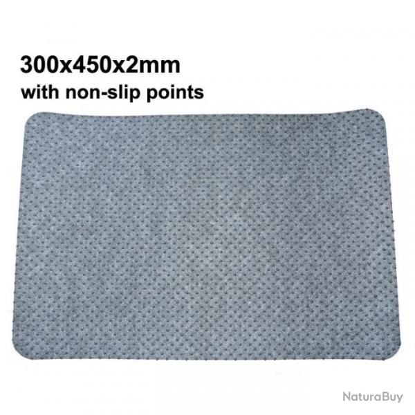 Tapis de nettoyage pour arme  feu avec points antidrapant - 300x450mm