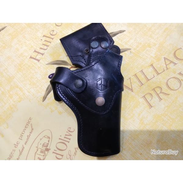 Holster en cuir universel