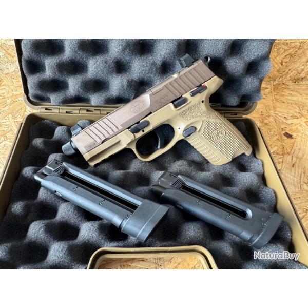 Pistolet FN 502 Tactical FDE Coyote Cal. 22LR - Optic Ready Filet 1/2-28 TPI - OCCASION