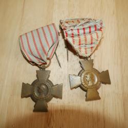 Lot de 2 croix du combattant dans leur jus