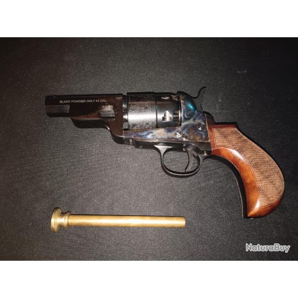 Revolver Pietta Colt 1851 Pocket Navy YANK Snub Nose .44