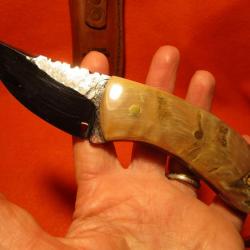 COUTEAU ARTISANAL forgé CLAW SKINNER ATELIER DE L'OURS NOIR chasse camping rando corne de bélier