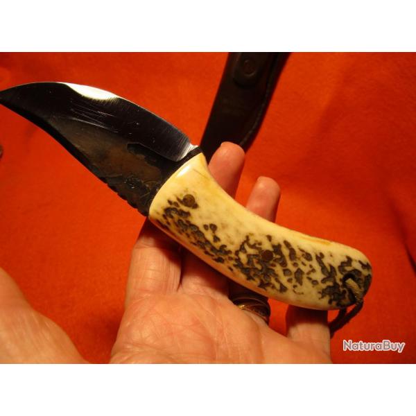 COUTEAU ARTISANAL forg CLAW SKINNER ATELIER DE L'OURS NOIR chasse camping rando bois de cerf