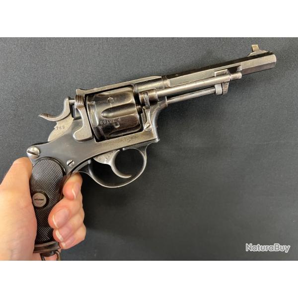 REVOLVER SUISSE 1882 1er modle cal 7.5swiss