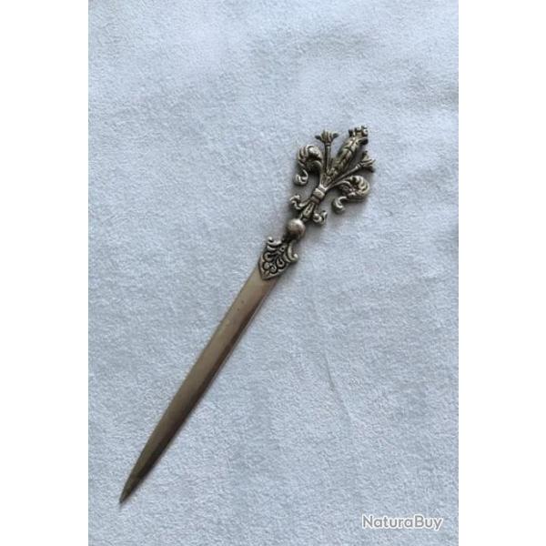 Coupe-papier vintage aux armes de Florence mtal argent vieilli