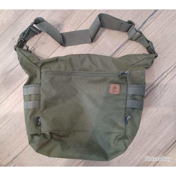 TB-BST-CD-02 Helikon Tex Sacoche bushcraft vert olive