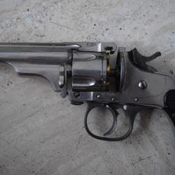 Élégant Revolver Merwin Hulbert calibre 32 Smith et Wesson, arme de catégorie D