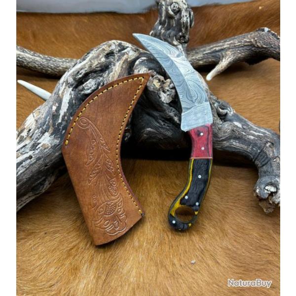 Couteau Karambit Lame Acier DAMAS 256couches manche en bois d'Olivier FabricationArtisanal Rf K30