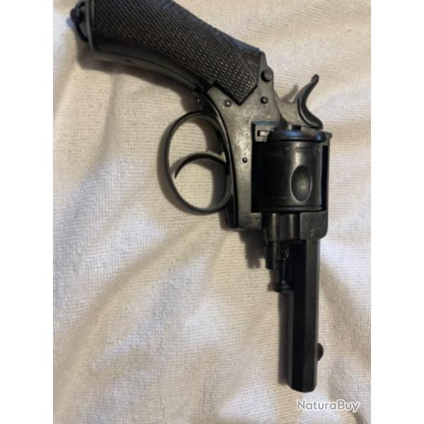 Jolie revolver 380