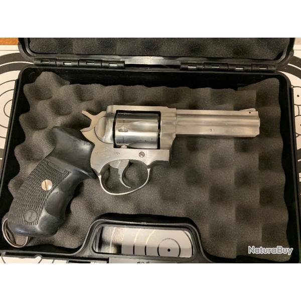 Revolver Manurhin MR 88 DX 38sp 4"