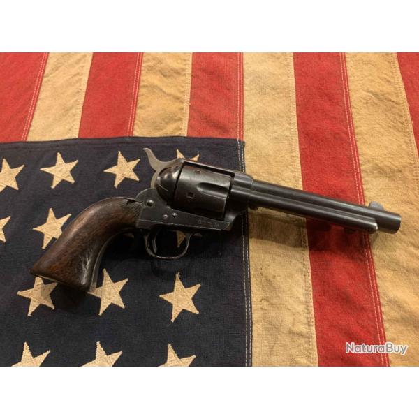 Revolver Colt Single Action Army US Army (Artillery Model) utilis par Hollywood