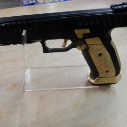 PISTOLET LAUGO ALIEN SERIE LIMITEE CAL 9X19