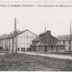 CPA MILITARIA  -  CAMP DE COËTQUIDAN  -  VUE D'ENSEMBLE DES BÂTIMENTS NEUFS