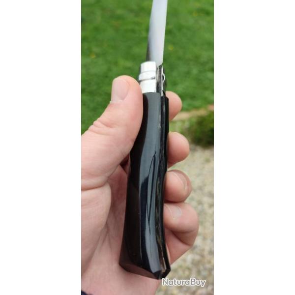 B. Opinel 8 custom corne de buffle