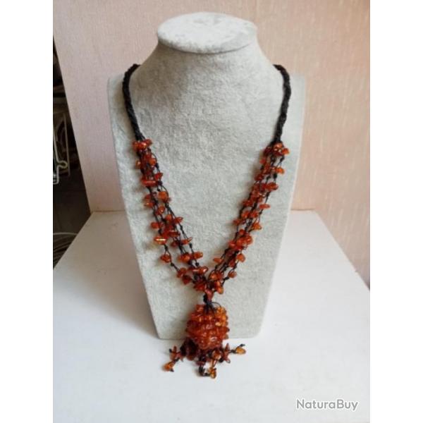 collier ancien en ambre  longueur 37 cm ferm