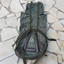 Vends sac à dos armée française avec capuche