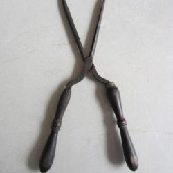 Fer à friser de coiffeur du 19e siècle