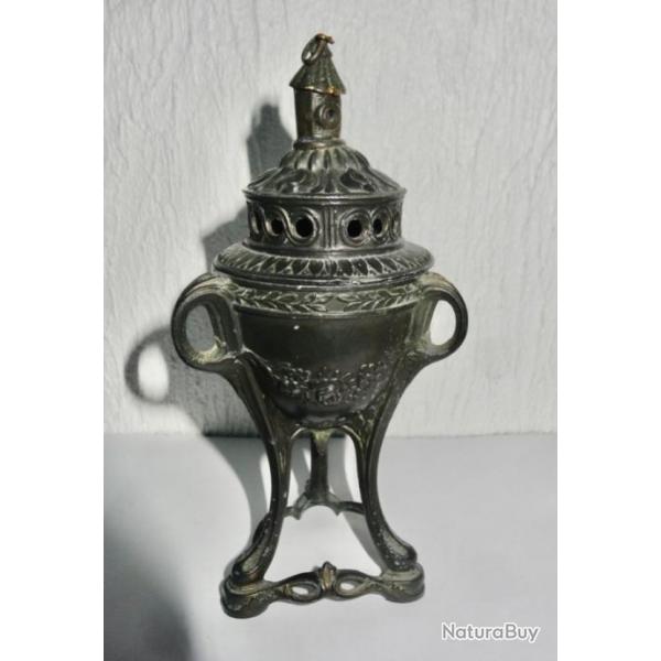 ANCIEN BRULE PARFUM EN REGULE
