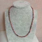 Collier Ancien Avec Pendentif - Longueur 29 Cm Fermé - Pierre Rubis - Occasion à Stylé