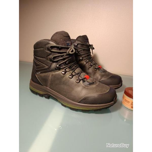 Chaussures randonne FORCLAZ MT100