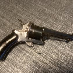 Revolver a broche type Lefaucheux