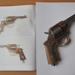 RARISSIME REVOLVER PROTOTYPE DE 1870N