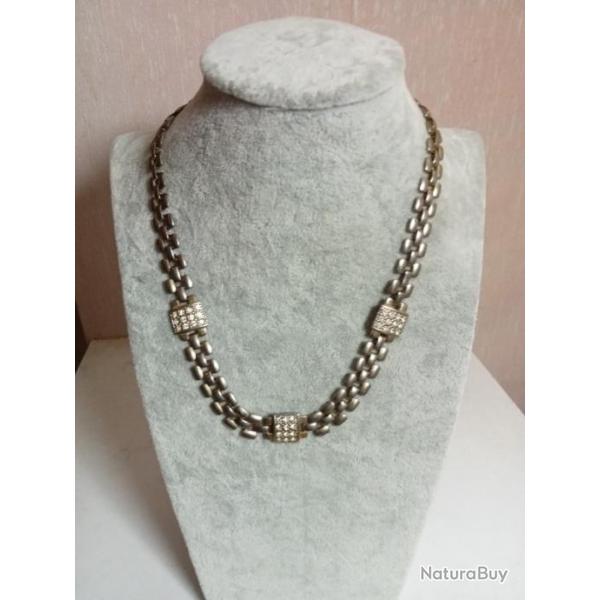 collier ancien  longueur 22,5 cm ferm