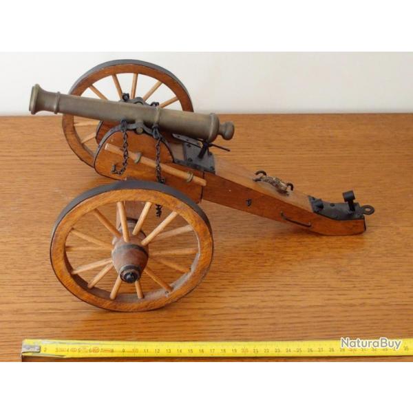 Reproduction ancienne de canon d'artillerie (bois et mtal)