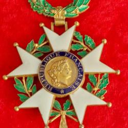 Croix de commandeur de la légion d'honneur en vermeil IV° république