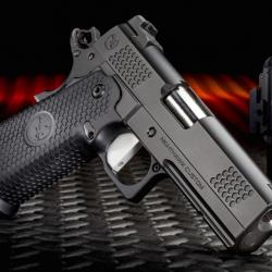 PISTOLET NIGHTHAWK CUSTOM 1911 COMMANDER TRS COMMANDER