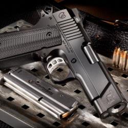 PISTOLET NIGHTHAWK CUSTOM 1911 OFFICIER T4