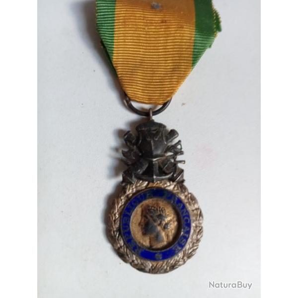 medaille valeur et discipline