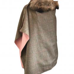 Cape Harriet - Tweed beige à trame rose & bleu 100 % laine - col fourrure amovible - made in France 