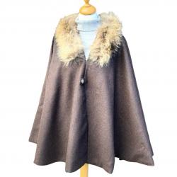 Cape Mahault - Tweed Marron Mocha Élégance féminine après-chasse - Fabrication française U