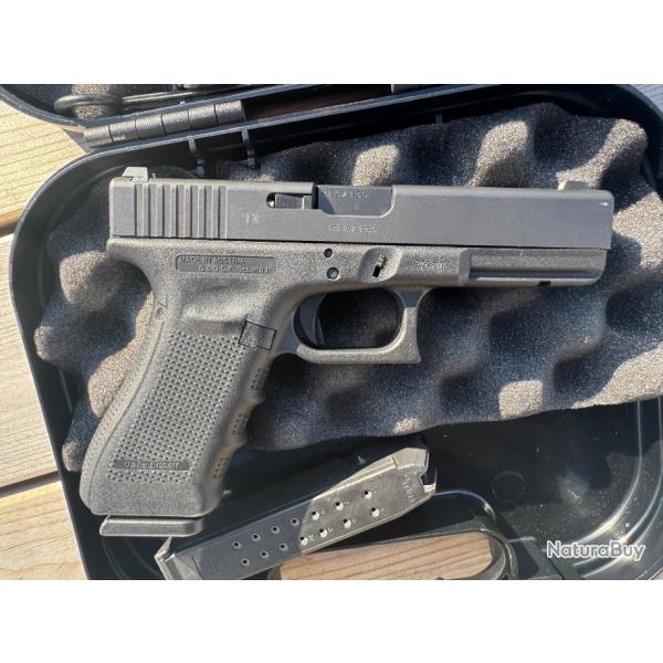 GLOCK 17 Gen4 cal. 9x19mm Guidon et Hausse Acier - Occasion Ex Police Municipale