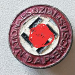 Original Badge de membre du NSDAP