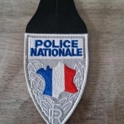 Ecusson de poitrine police nationale