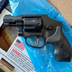 SMITH & WESSON 43C "Airlite" Canon 1.88" Cal. 22LR - 8 coups - Micro Revolver NEUF