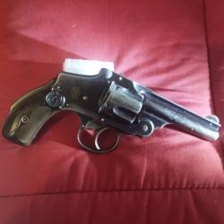 Smith &Wesson Safety système Hammerless. CTGE .Calibre 38 Sw très tardif.