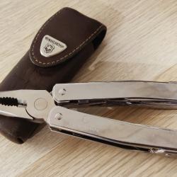 Victorinox Swisstool Spirit X