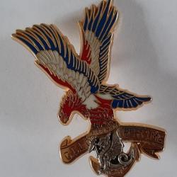 Insigne du 8e RPIMa - Parachutiste infanterie de marine. CCL sur aigle. Superbe.