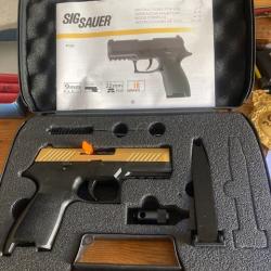 Pistolet d'alarme neuf 9 mm SIG SAUER PAK