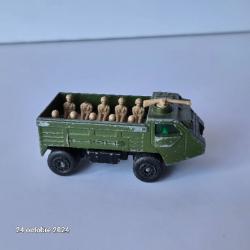 Véhicule de transport de troupes en métal , 1976-1979,  Matchbox